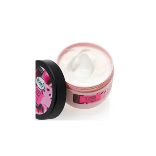 Masque cheveux Balea Glossy & Long avec texture hydratante pour cheveux abîmés, pot ouvert.